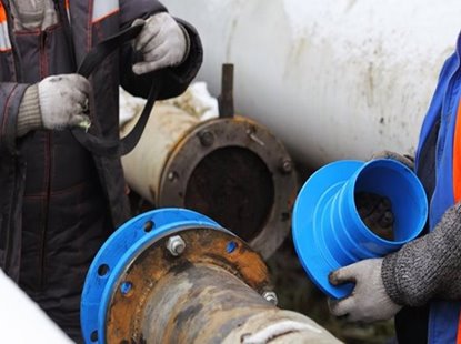 Innovative use of composite materials in concrete pipe repairs