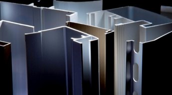 shutterstock_781140223_aluminium-extrusion_market-tile